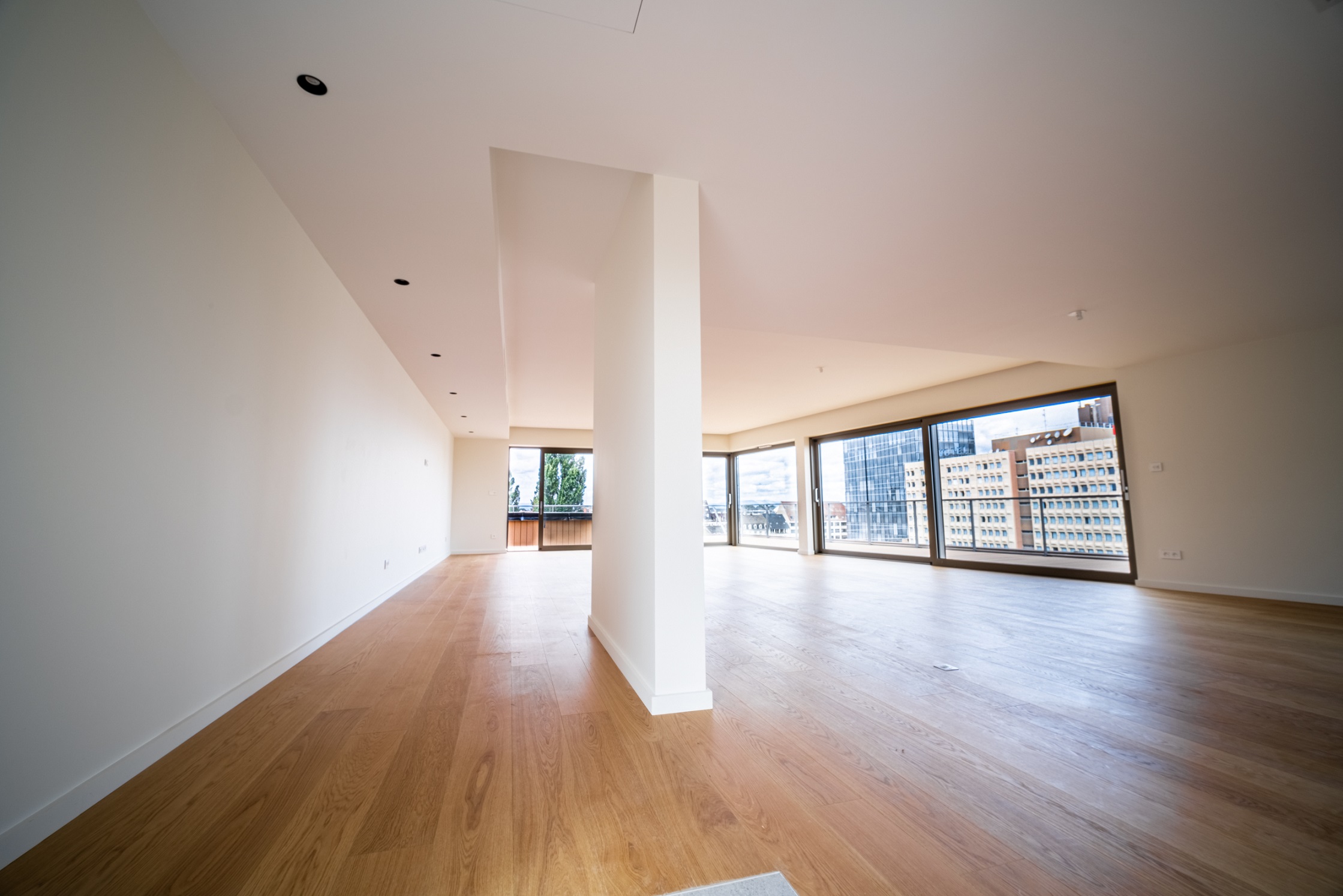 _DSF3604-HDR