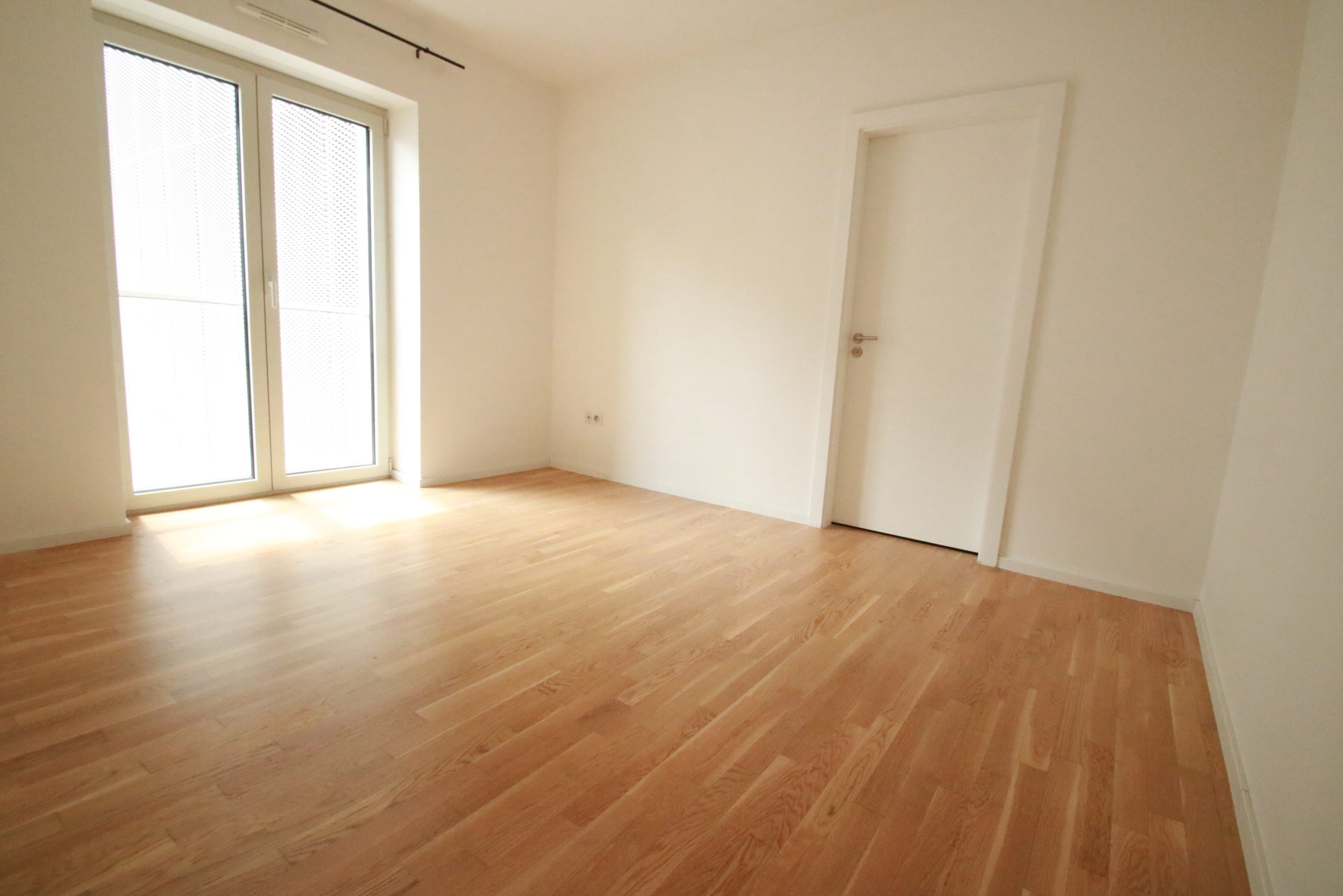 photo_8d4767f8c158758248ba536e7d0757ab