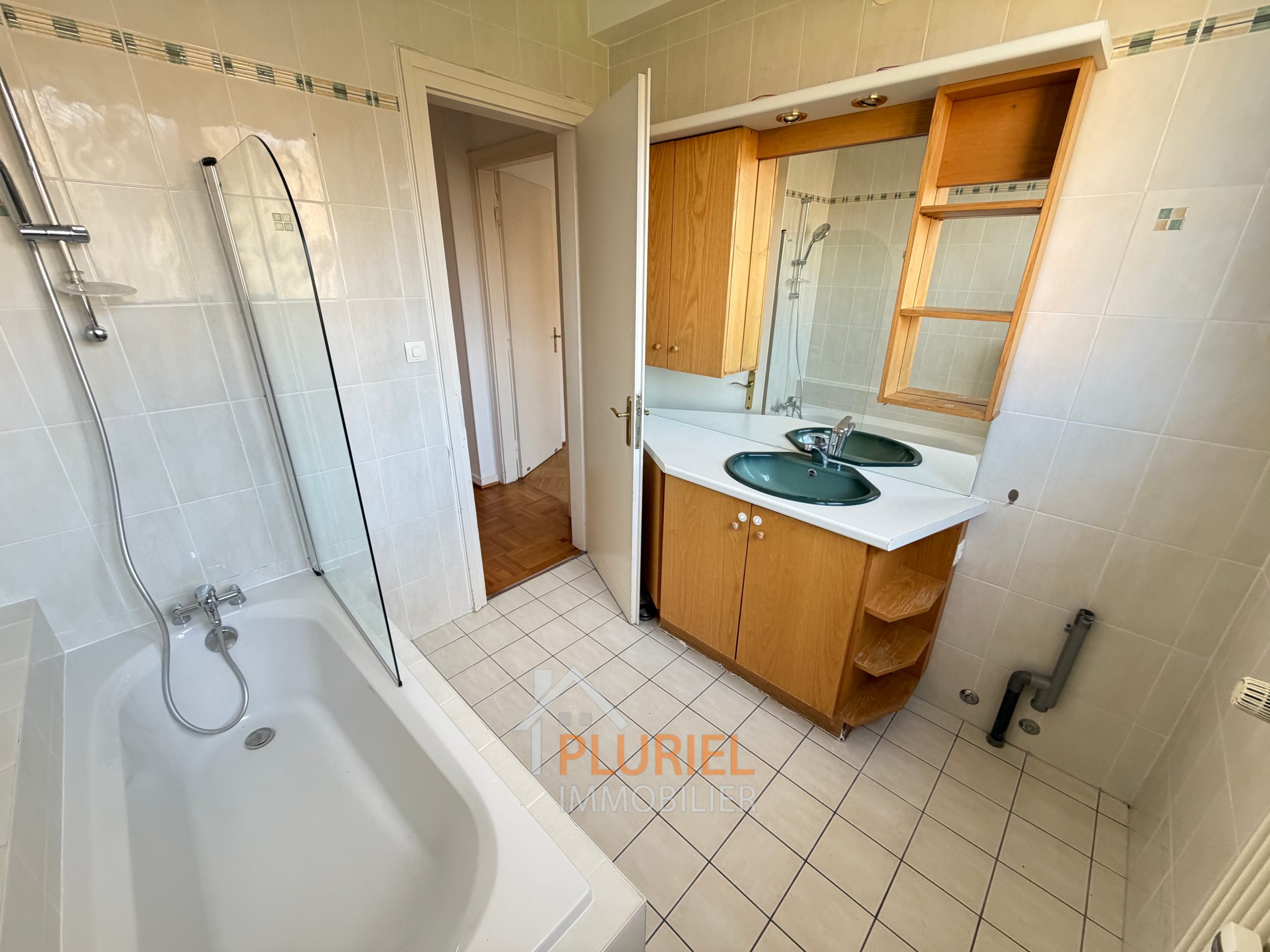 photo_f6a1a89be7f90ae15117f5d1aa403ec6