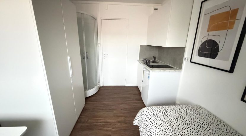 WhatsApp Image 2025-11-14 at 15.59.01 (3)