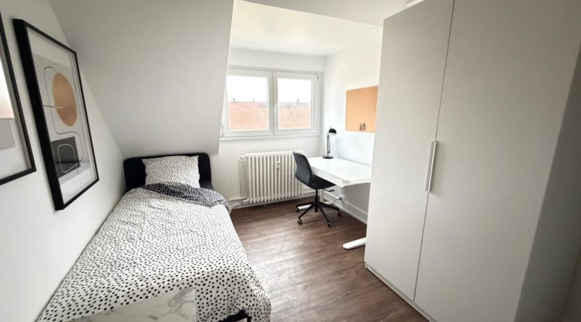 WhatsApp Image 2025-11-14 at 15.59.01