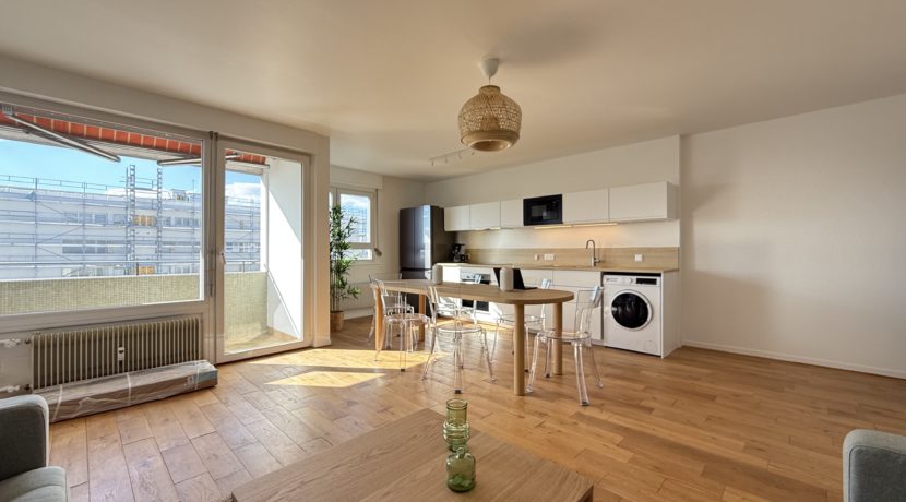 photo_21751bf2996bddf6e82bbe89cc714828