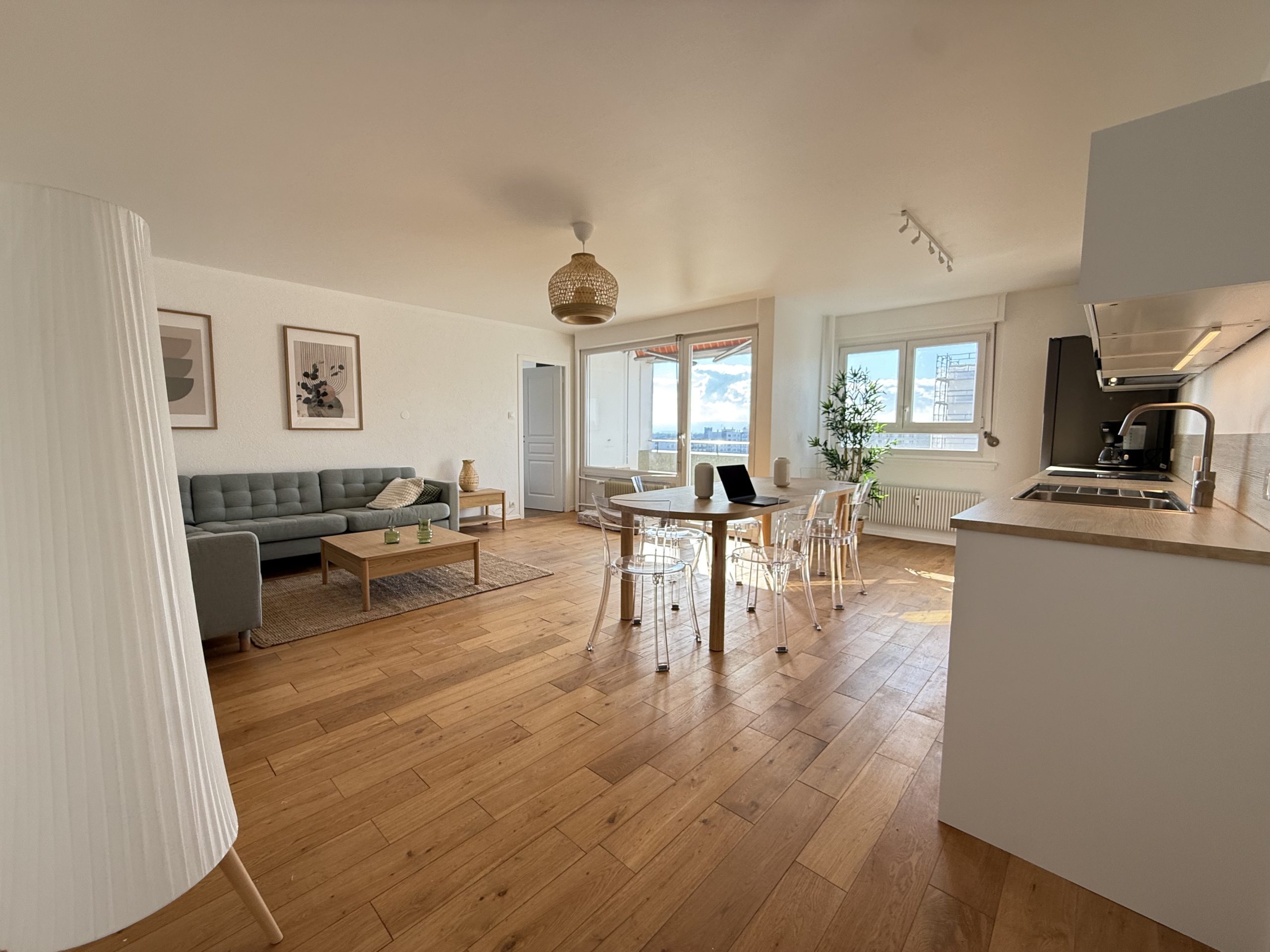 photo_d94a469e32d88763a5cc0dcef24fdfec