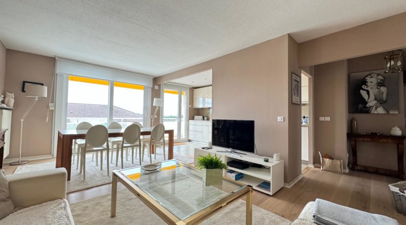 WhatsApp Image 2024-07-23 à 15.33.39_cd4e8549