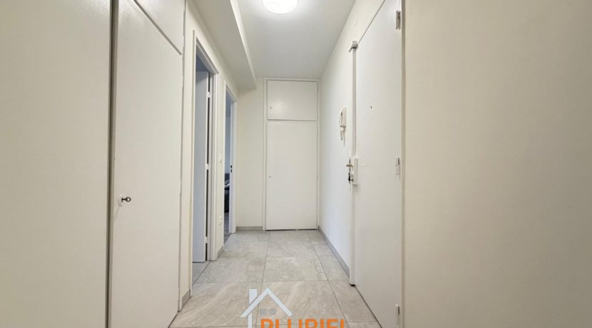 WhatsApp Image 2025-12-11 at 16.44.295