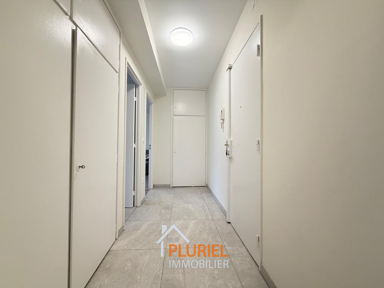 WhatsApp Image 2025-12-11 at 16.44.295