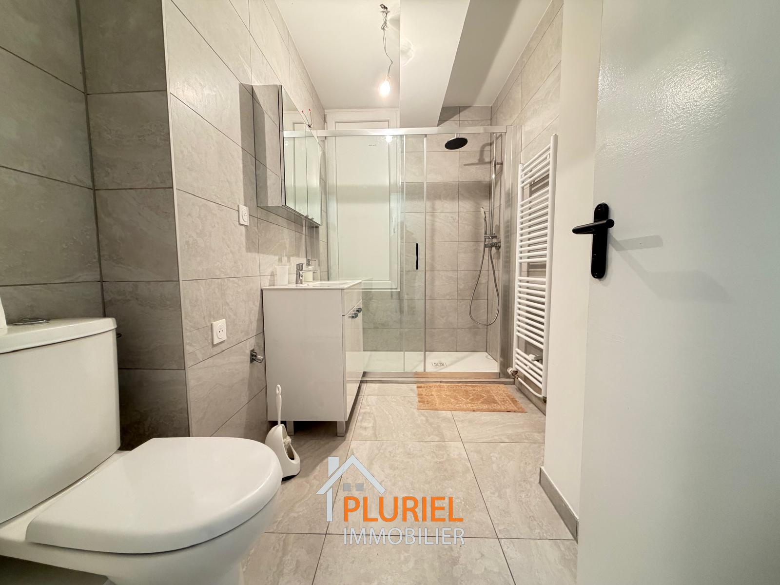 WhatsApp Image 2025-12-11 at 16.44.298