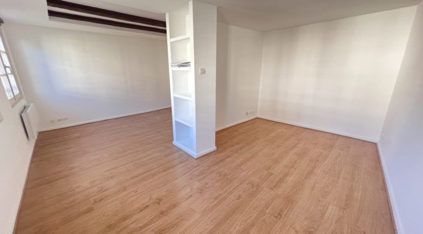 photo_0cbbcf77ec1adc6bc3e193b337e06a44