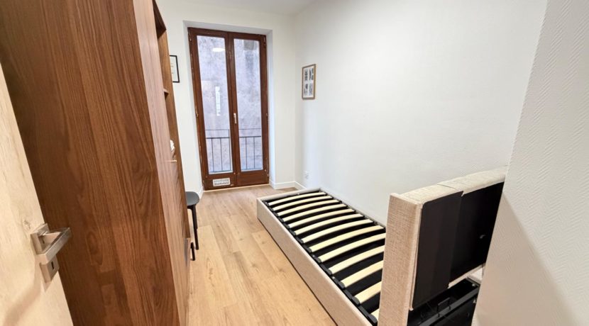 WhatsApp Image 2026-01-05 at 16.06.40