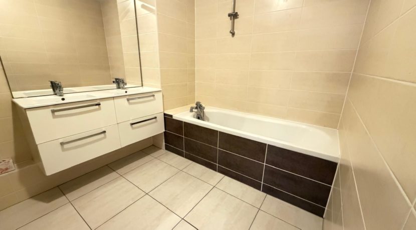 WhatsApp Image 2026-01-28 at 14.48.16 (5)