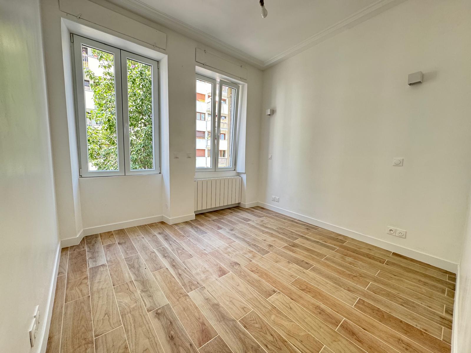 photo_29d2076d1d2ddb3484fafbf382ad632e