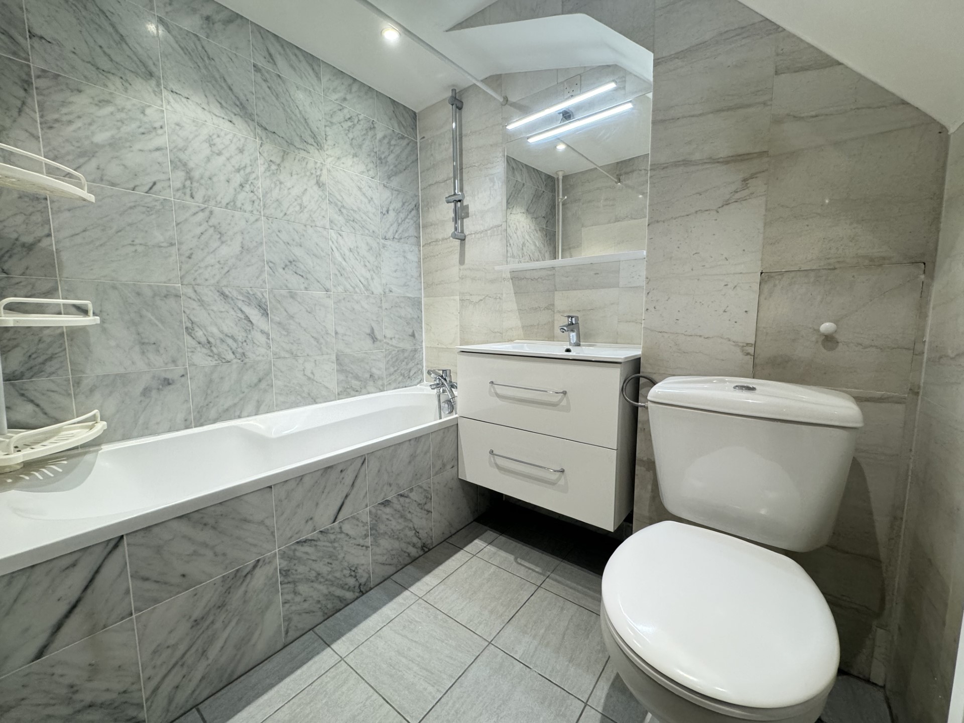 photo_40fa91a09394e01204856b61fba23bea