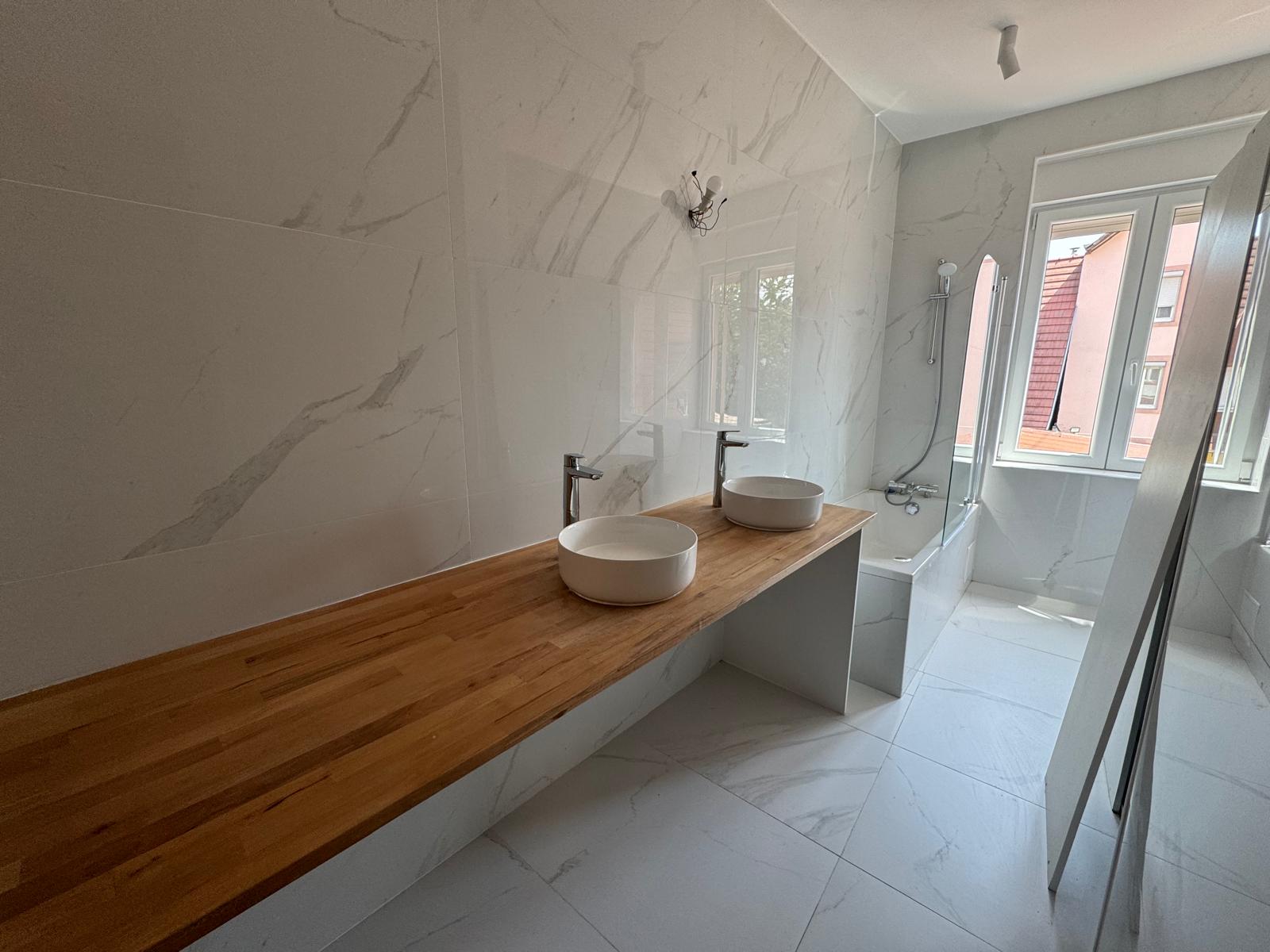 photo_47ef9d170e7c9eb0c3f188774686a467