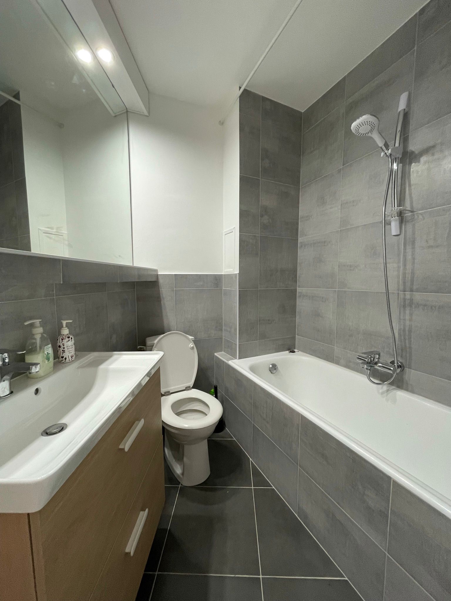 WhatsApp Image 2026-02-06 at 16.29.31 (1)