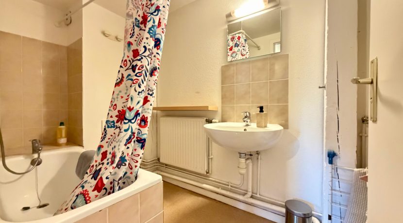 WhatsApp Image 2026-02-09 at 17.35.40 (1)