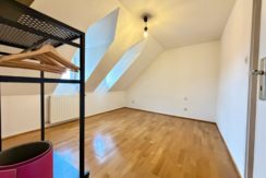 WhatsApp Image 2026-02-09 at 17.35.40