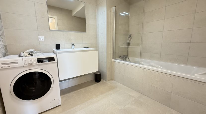 photo_29f12c0e1b922125bf7e21f1f2554e33