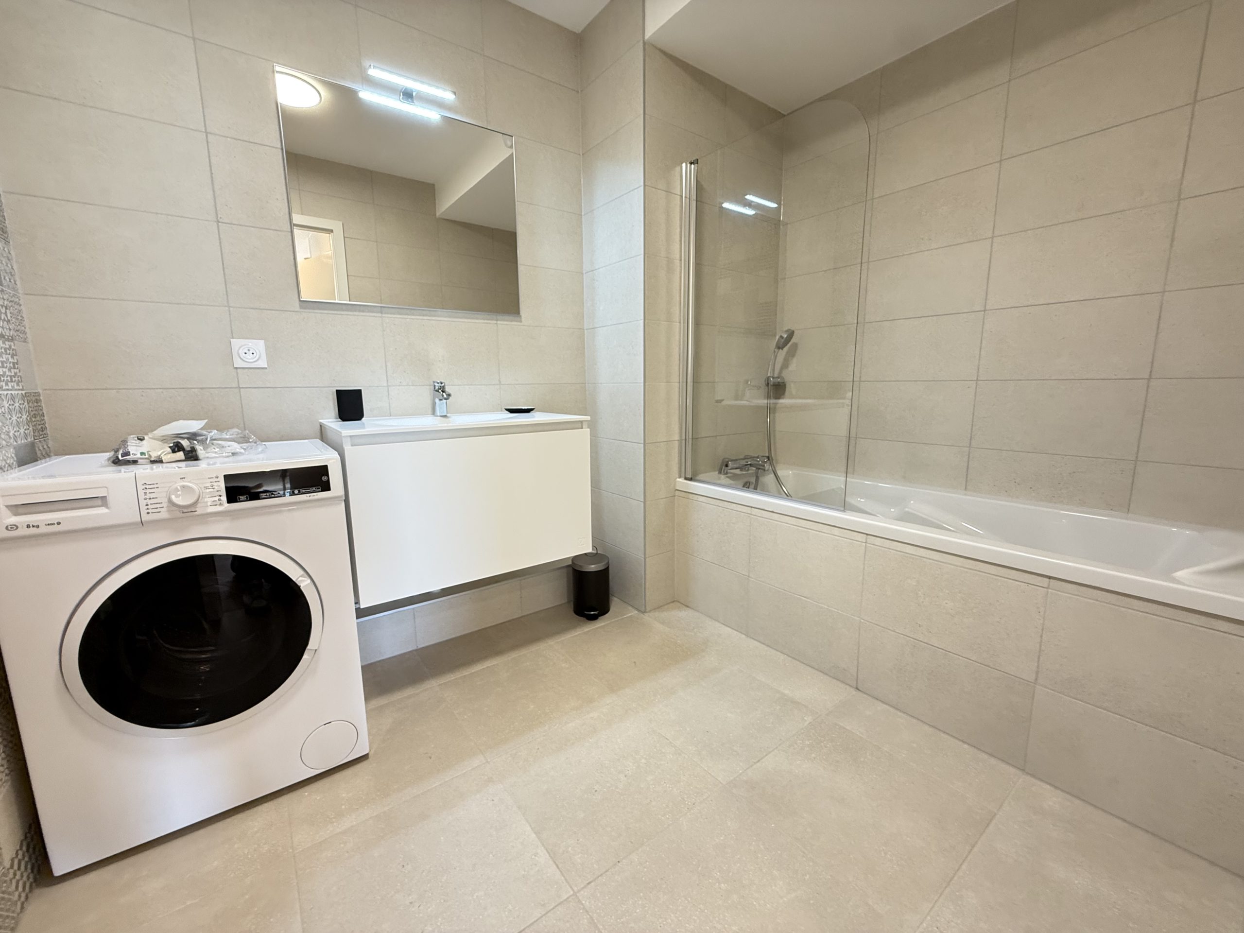 photo_29f12c0e1b922125bf7e21f1f2554e33