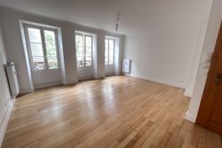 photo_84d33fca2a135950bad572d0ac72173c