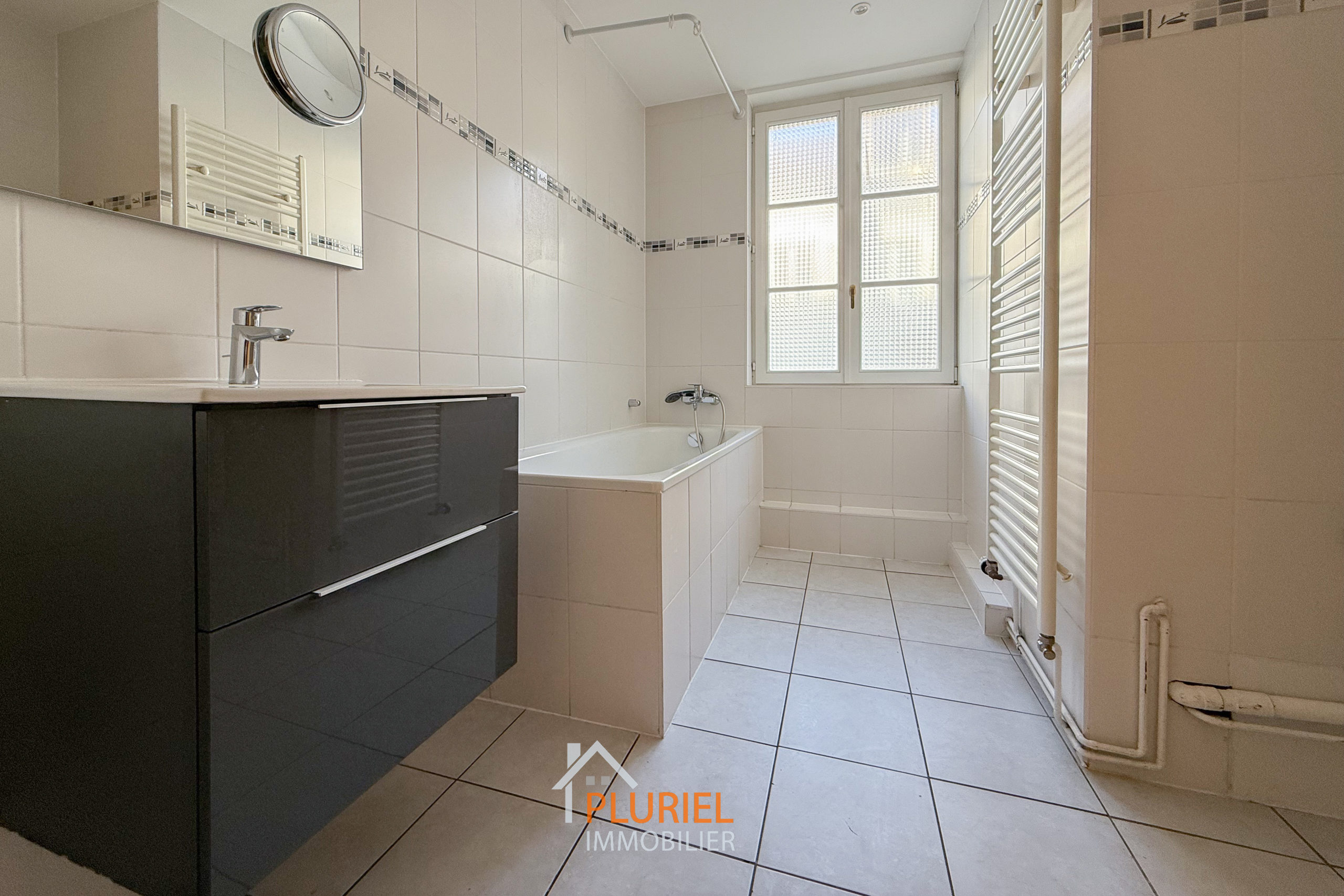 photo_8a701fc610896735840a1618e47c8427