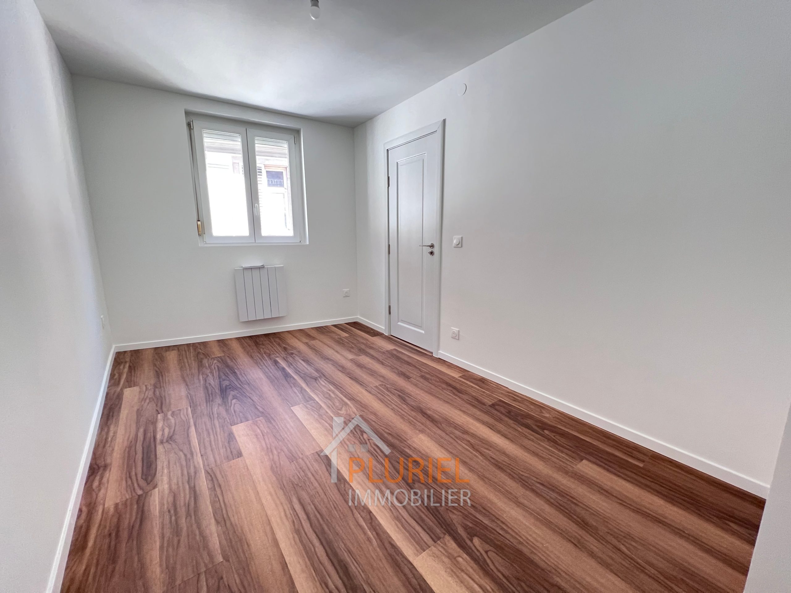 photo_9a2a9733db8174dd22621e5060582d4d