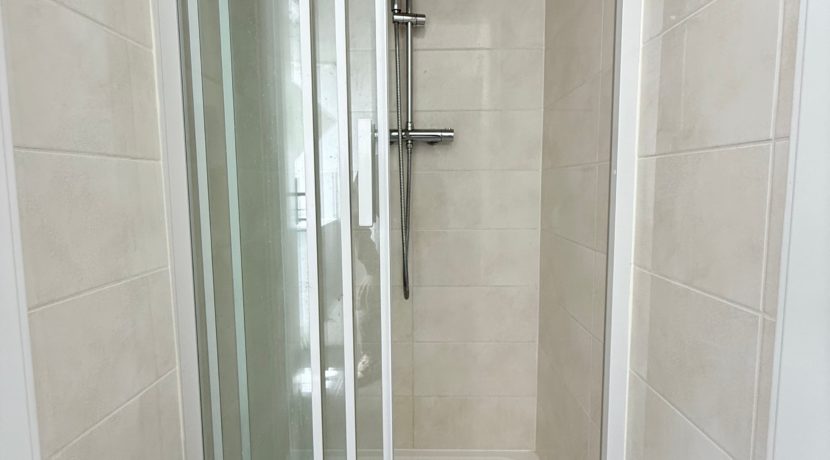 photo_ac58008cc2c9378ee4763aa672e18d88