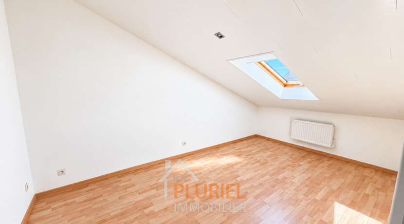 Loft lumineux sous les toits