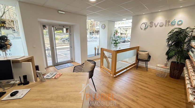 WhatsApp Image 2024-12-09 à 09.14.34_c6cac0d9