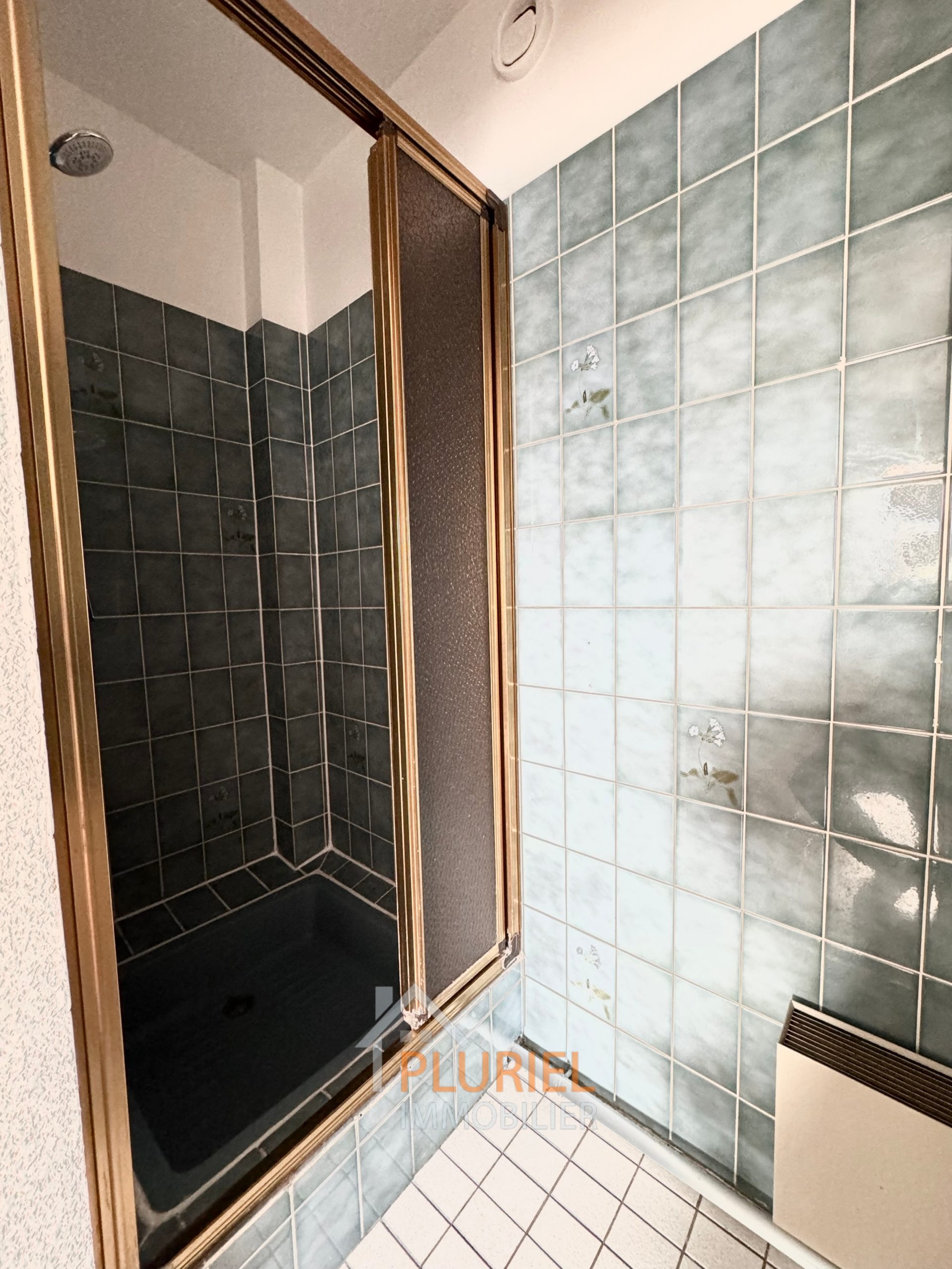 photo_cb451aa8c24b443dc749c0494c282f5a