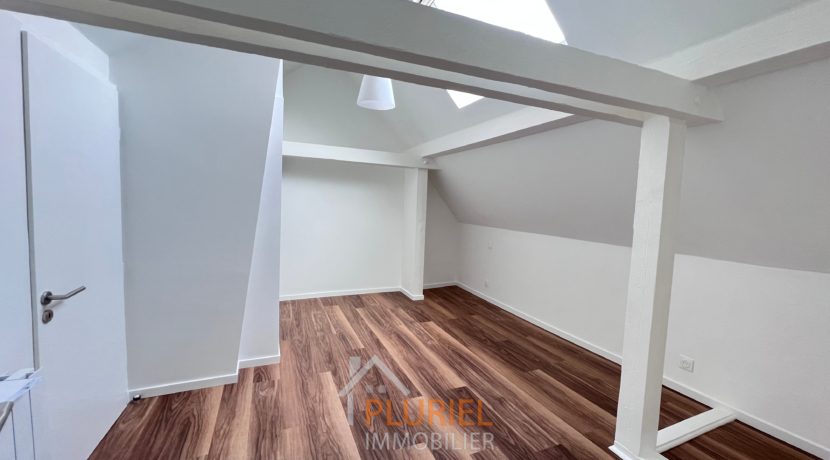 photo_f683fc09f12547ef29936a234d68ae84