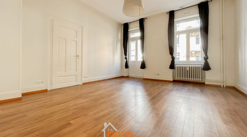 photo_fe0b7abc8acbae32ea24121439870951