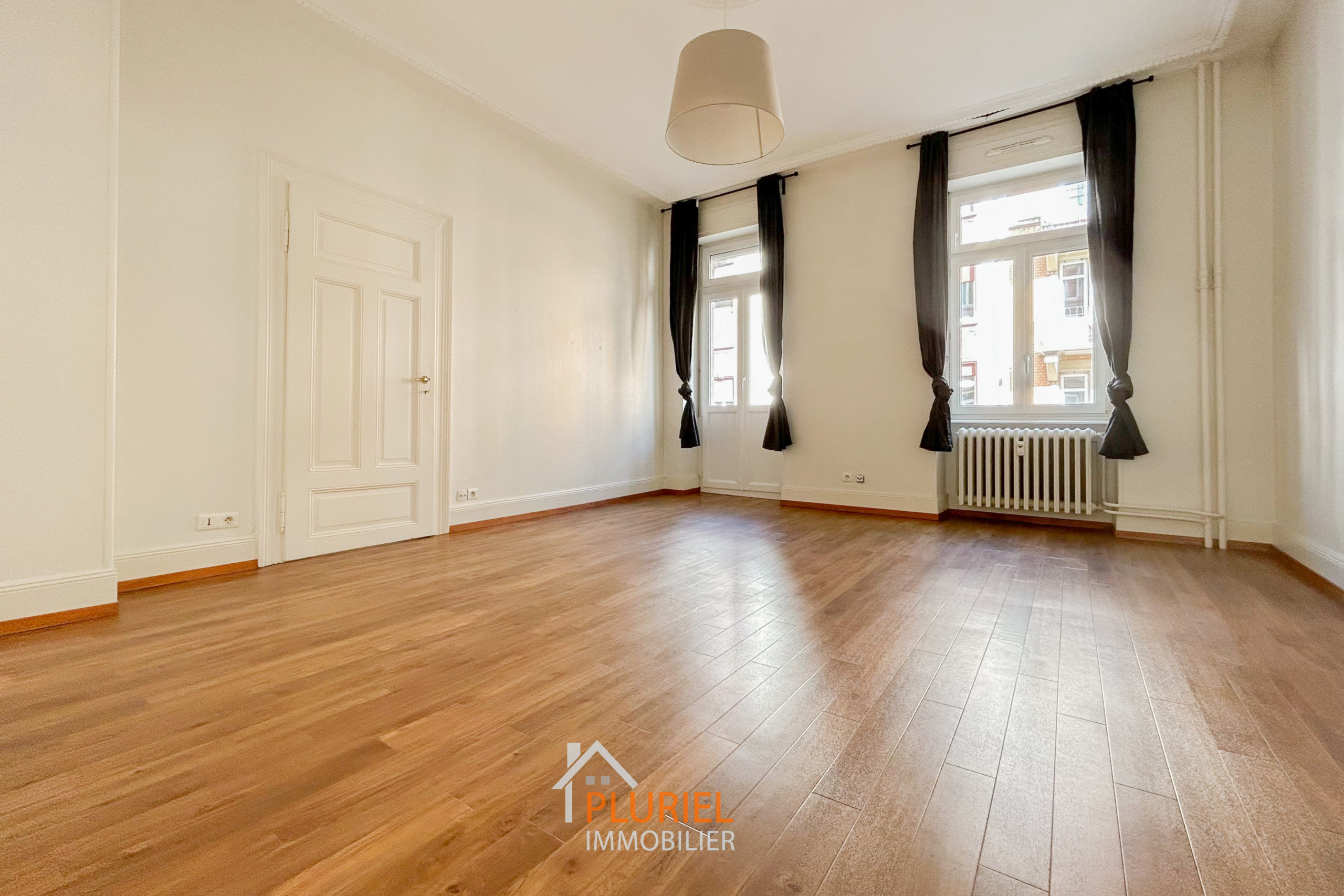 photo_fe0b7abc8acbae32ea24121439870951