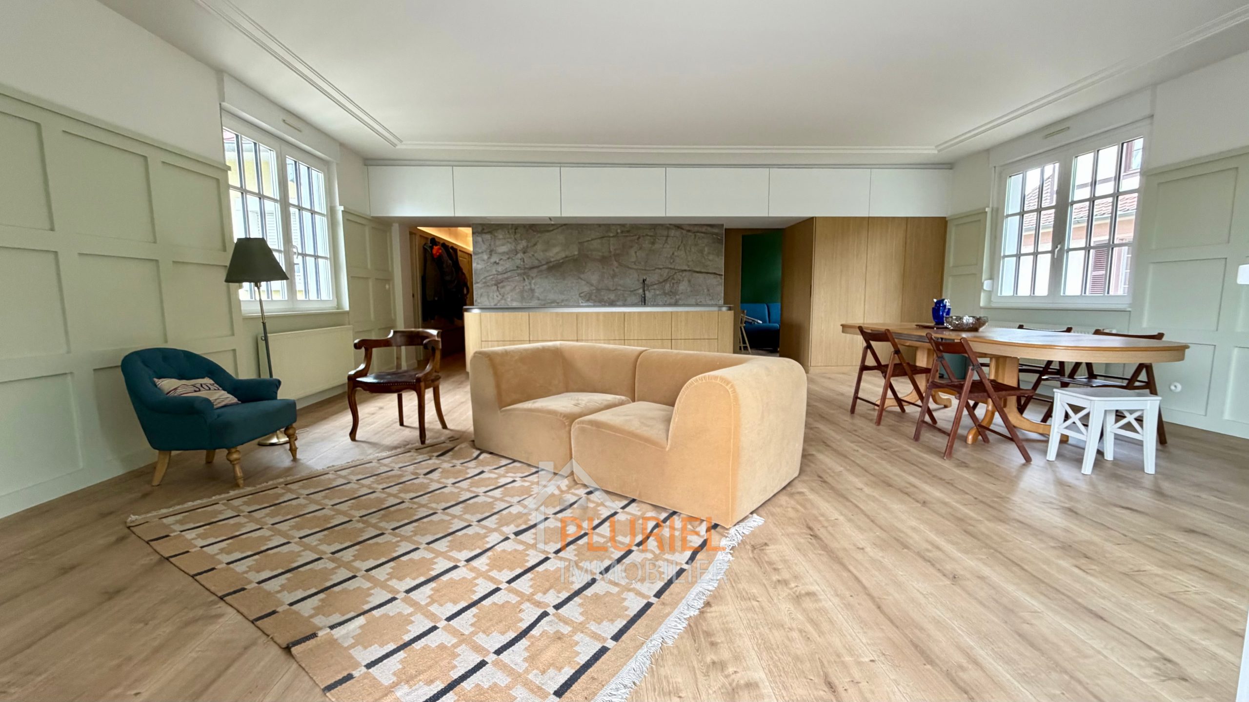 Appartement d’exception – 5 pièces meublé de 127 m² avec terrasse, garage et jardin – Quartier de l’Orangerie