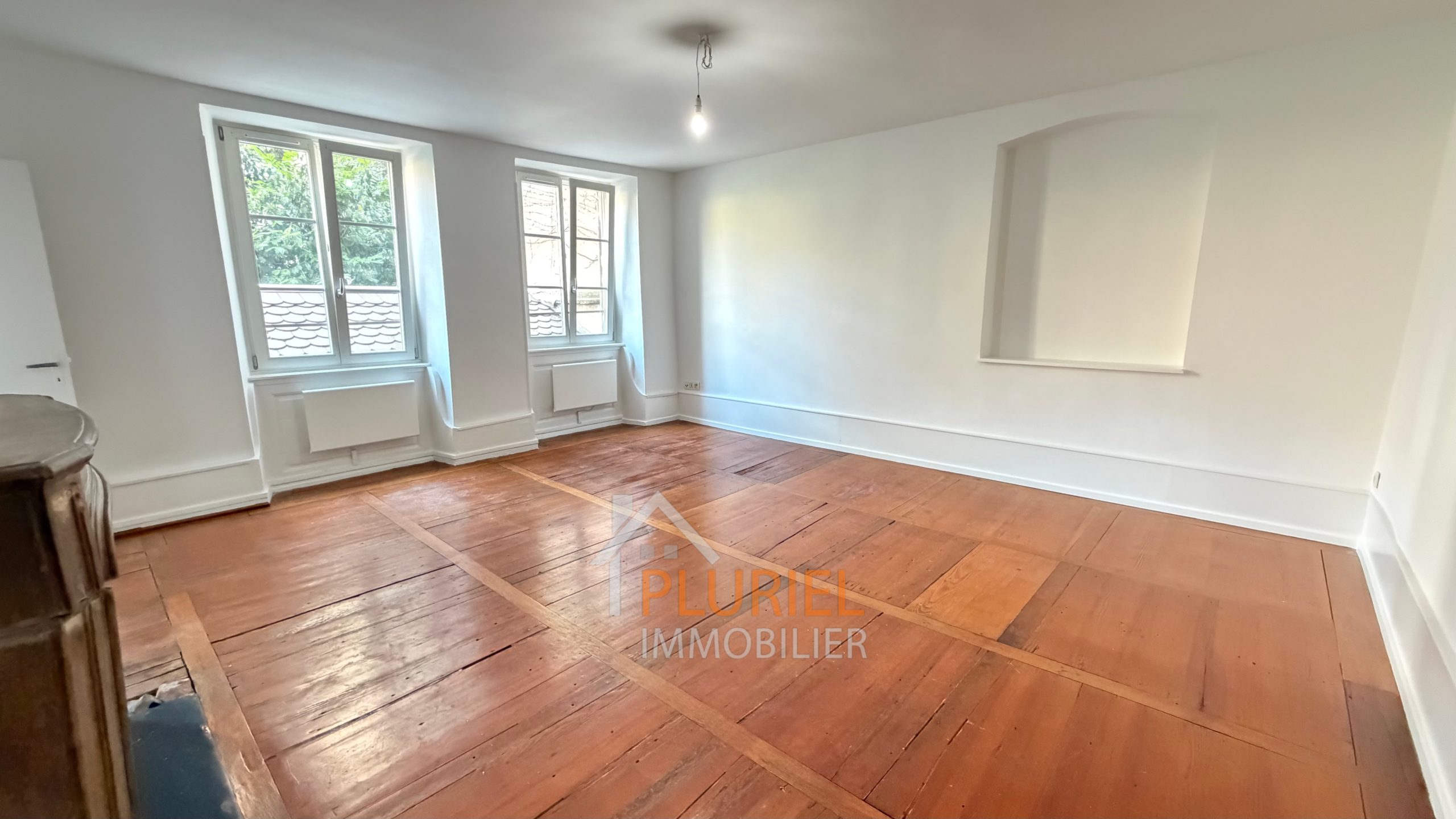 Magnifique 1 pièce 38.7m² Place Broglie à STRASBOURG