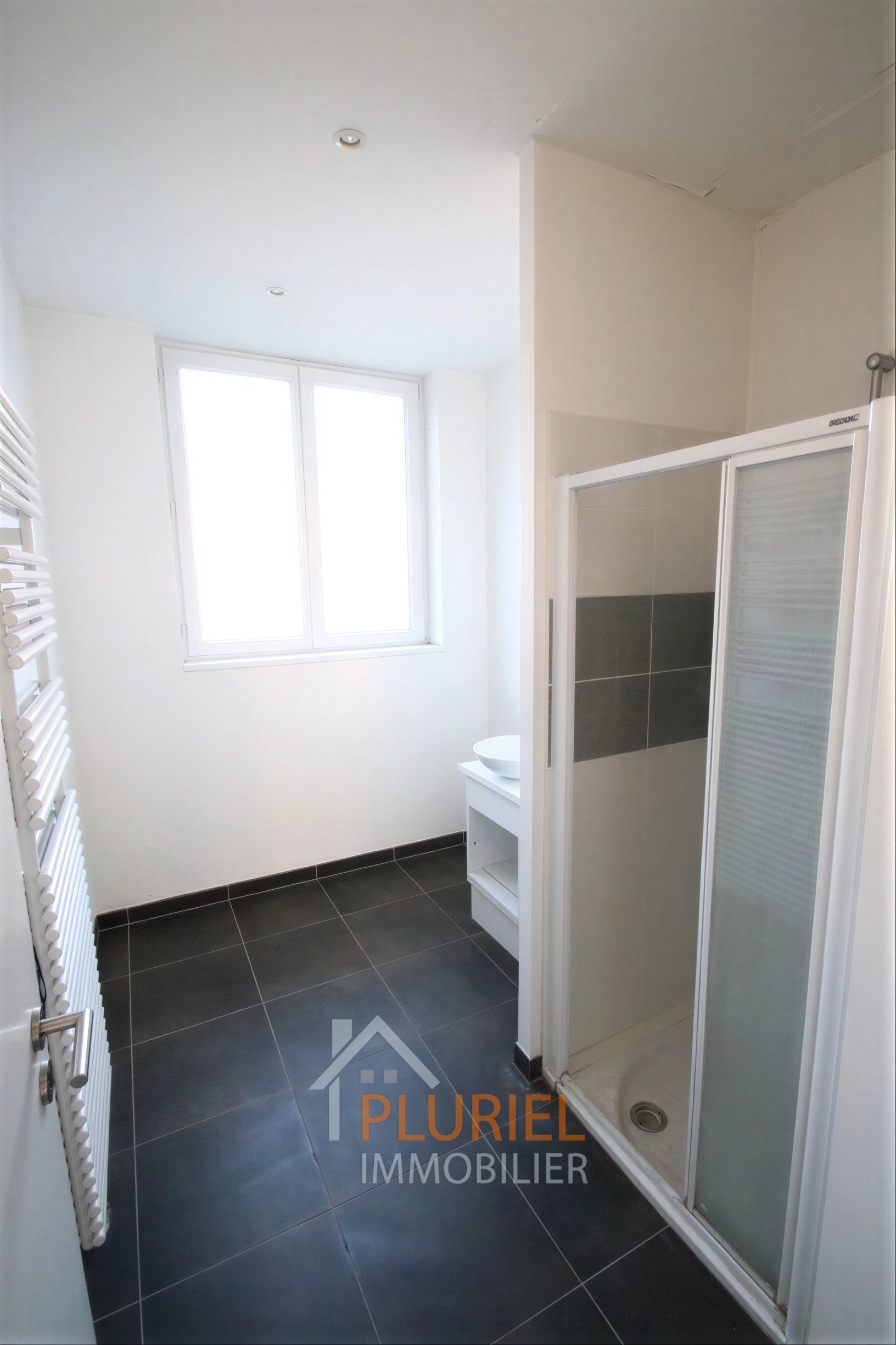 photo_eb80bc5d36ee1c664ab4dba2d5e35309