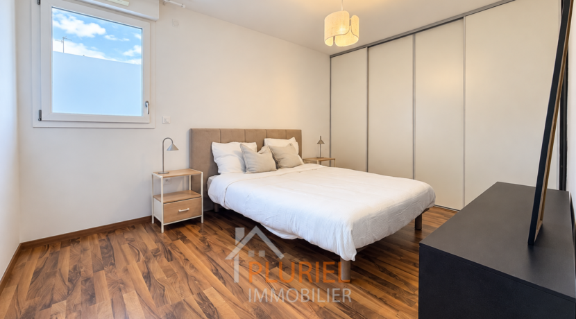 Chambre moderne minimaliste scandinave (1)