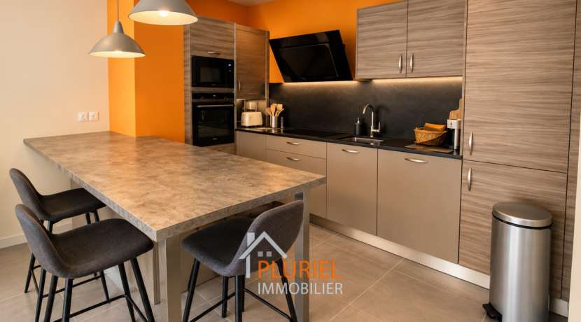Cuisine moderne aux accents orange
