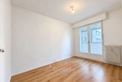 Intérieur lumineux d’un appartement vide